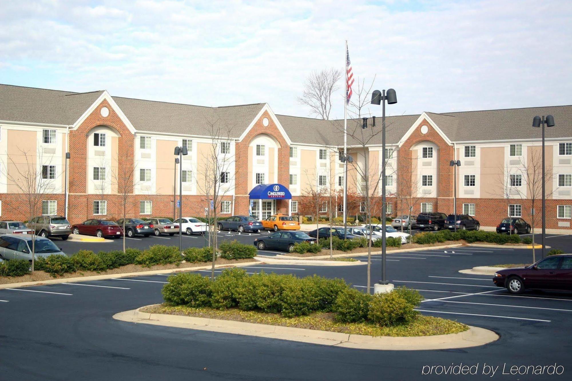 Candlewood Suites Washington-Fairfax By Ihg Exterior foto