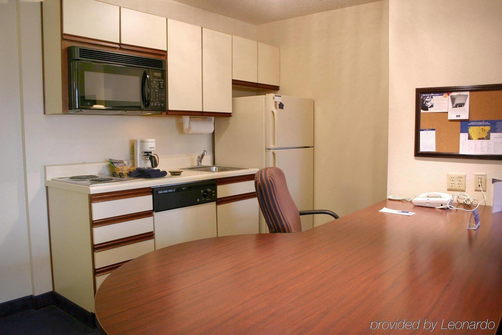 Candlewood Suites Washington-Fairfax By Ihg Habitación foto