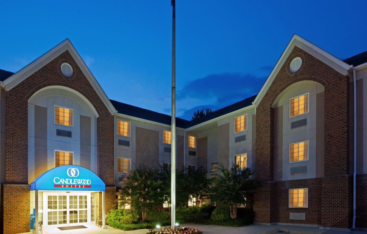 Candlewood Suites Washington-Fairfax By Ihg Exterior foto