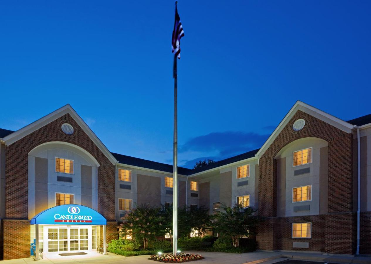Candlewood Suites Washington-Fairfax By Ihg Exterior foto
